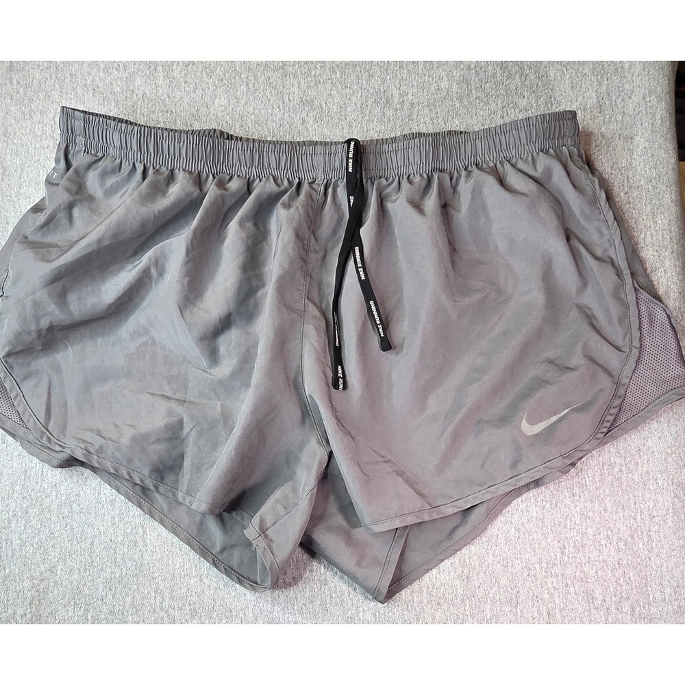 Nike Dri-FIT Womens Gray Running Shorts XL Athletic Mesh Zipper Pocket Training